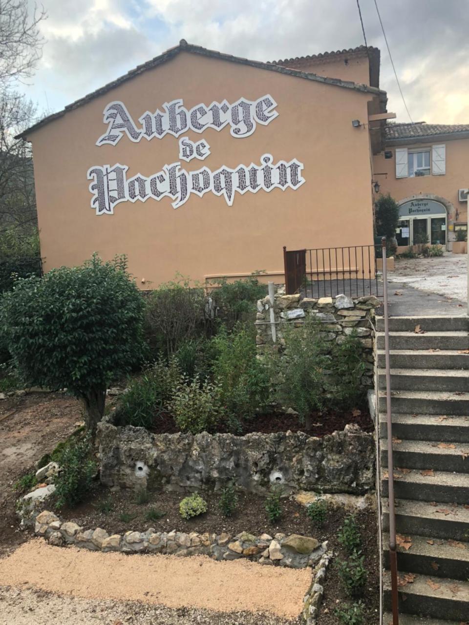 Auberge De Pachoquin Meounes-les-Montrieux Exterior photo